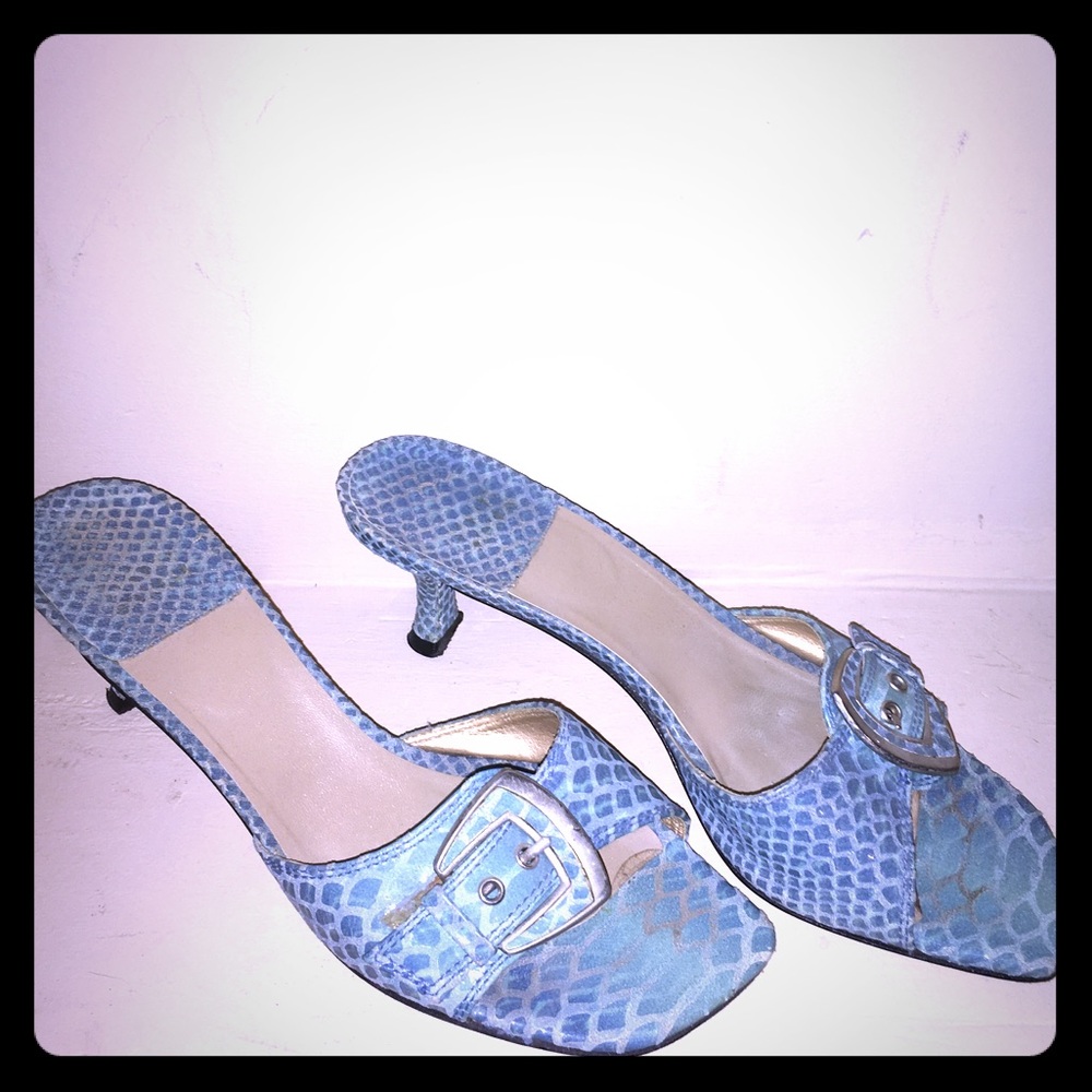 Stuart Weitzman blue snake skin sandals